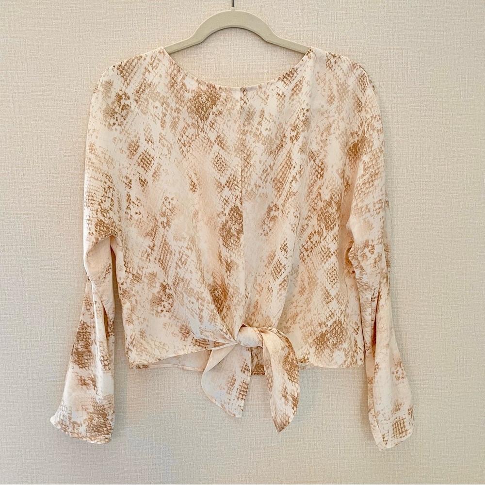 Dynamite Brand, Cream and Rich Tan Patterned Print, Effortless Long Sleeve Top